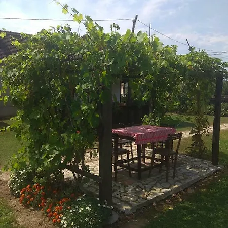 Landsted Etno Park Avlija Glusci Bogatić