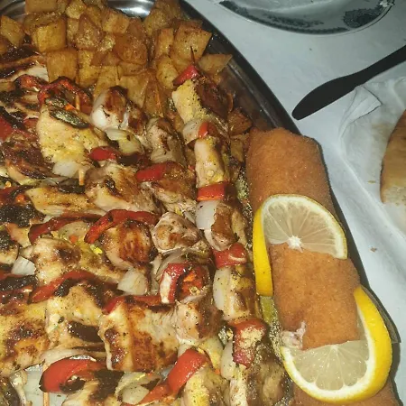 Etno Park Avlija Glusci Hotel *