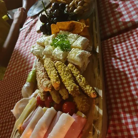 Etno Park Avlija Glusci Bogatić